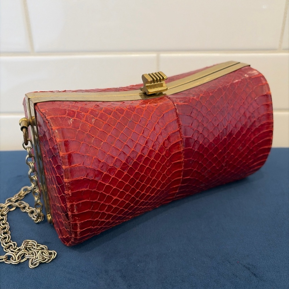 Stunning 1940s Vintage Red Snake Skin Clutch Purse